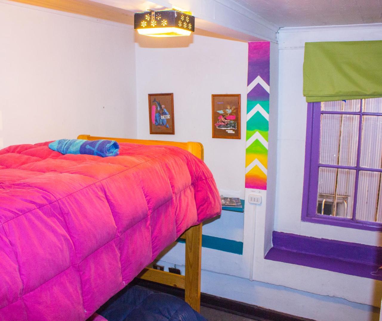 Acuarela Hostal *